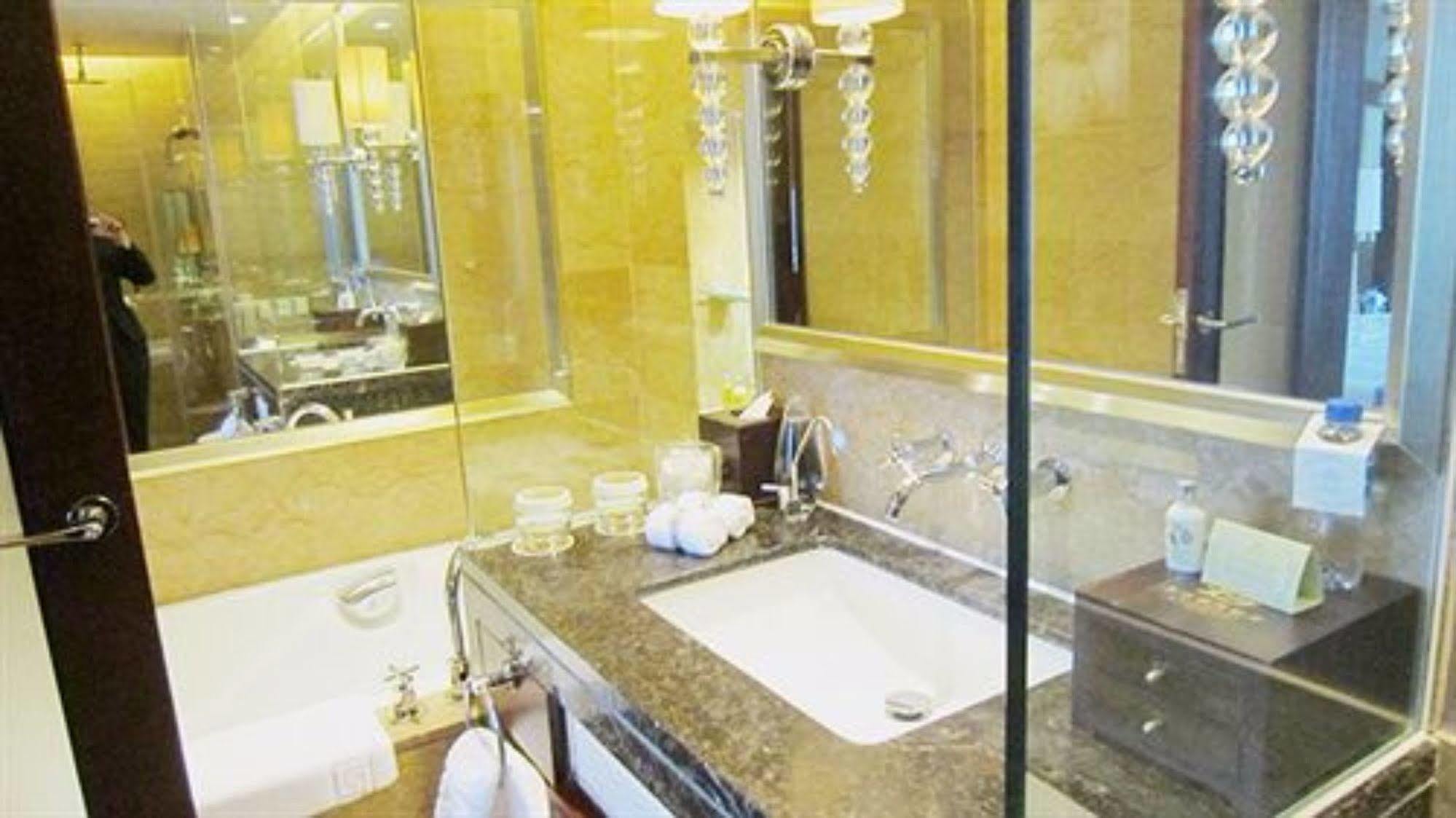 Langfang International Hotel Eksteriør bilde